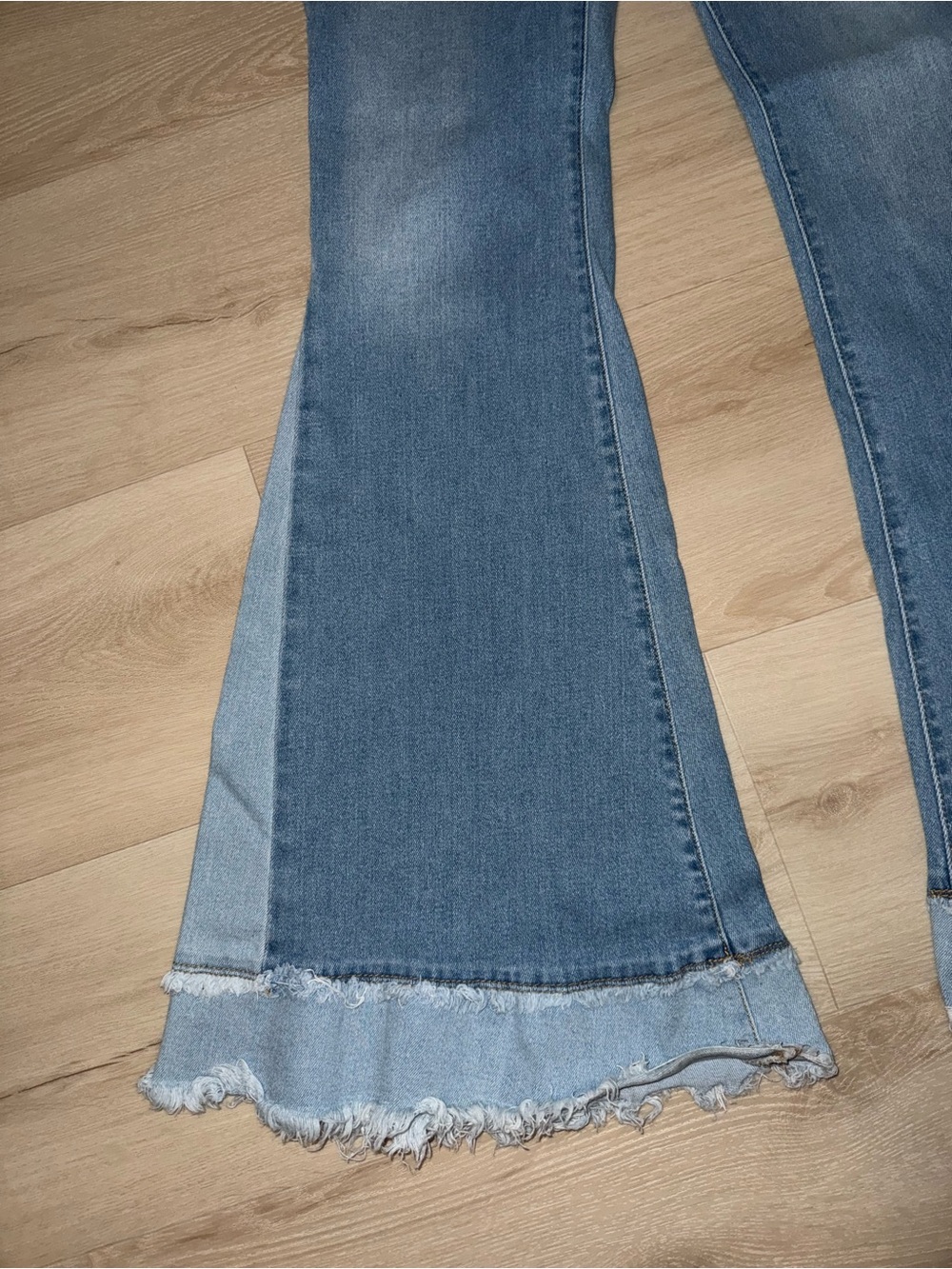 Fashion Nova Light Blue Two-Tone Flare Bell Bottom Jeans with Frayed Hem - Picture 4 of 8